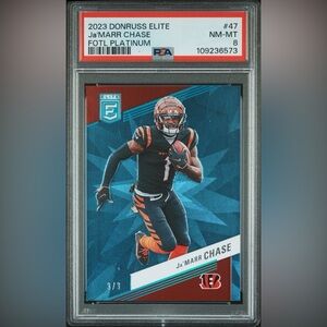 2023 Donruss Elite Ja’marr Chase FOTL Platinum/3 #47 PSA 8 Cincinnati Bengals